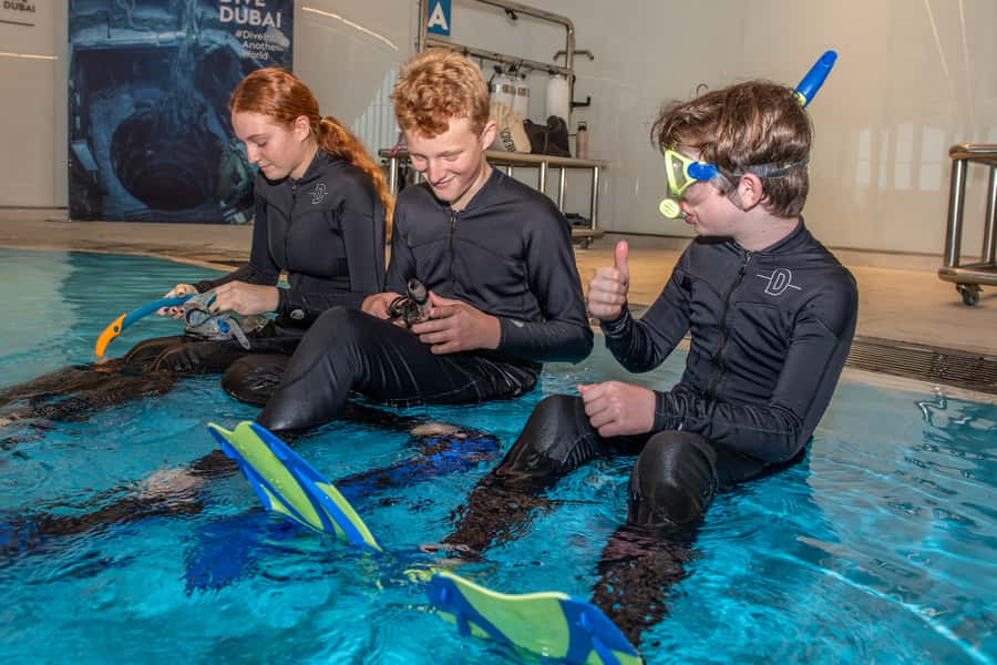 Dubai: Snorkeling at Deep Dive World's Deepest Pool - What the 60-meter pool actually offers