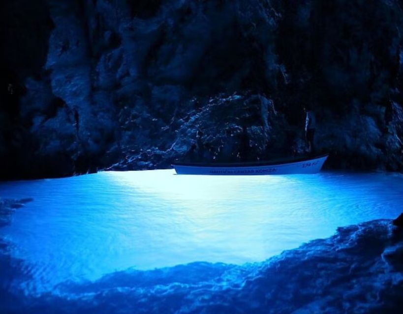 Dubrovnik: Elaphiti Islands Caves Snorkeling & Swimming Tour - Šunj Beach on Lopud Island