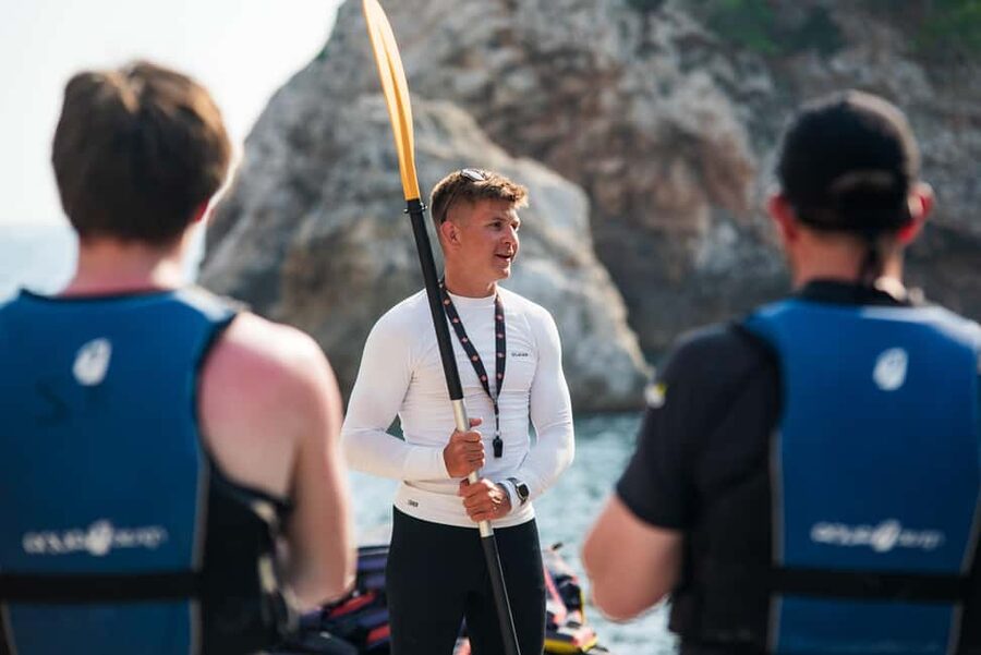 Dubrovnik: Guided Sea Kayaking and Snorkeling Tour - Why Dubrovnik’s walls are best seen from a kayak