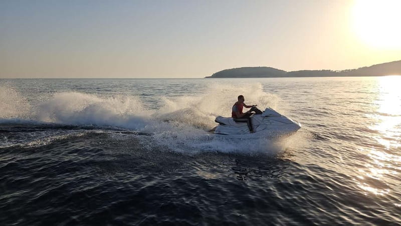 Dubrovnik: Jet Ski Rental with Snorkelling Equipment - Why Dubrovnik’s coast suits a jet ski rental