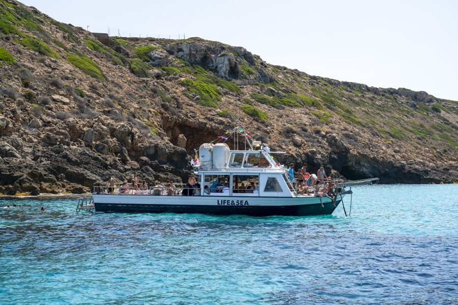 El Arenal, Mallorca: Bay of Palma Boat Tour with Snorkeling - What this El Arenal boat trip is really like