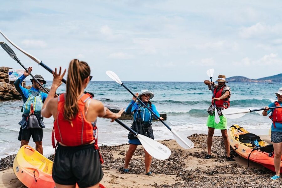Es Figueral: Guided Kayaking and Snorkeling Tour - Snorkeling at Punta des Llaut