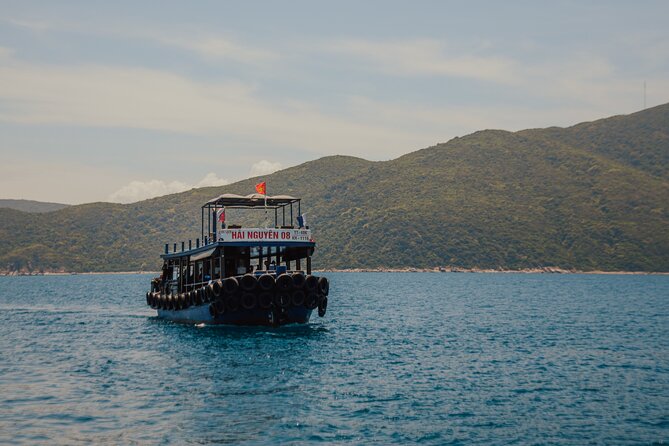 Explore Nha Trang Bay: Half-Day Snorkeling Adventure Tour - Breakfast, banh mi, and the included lunch