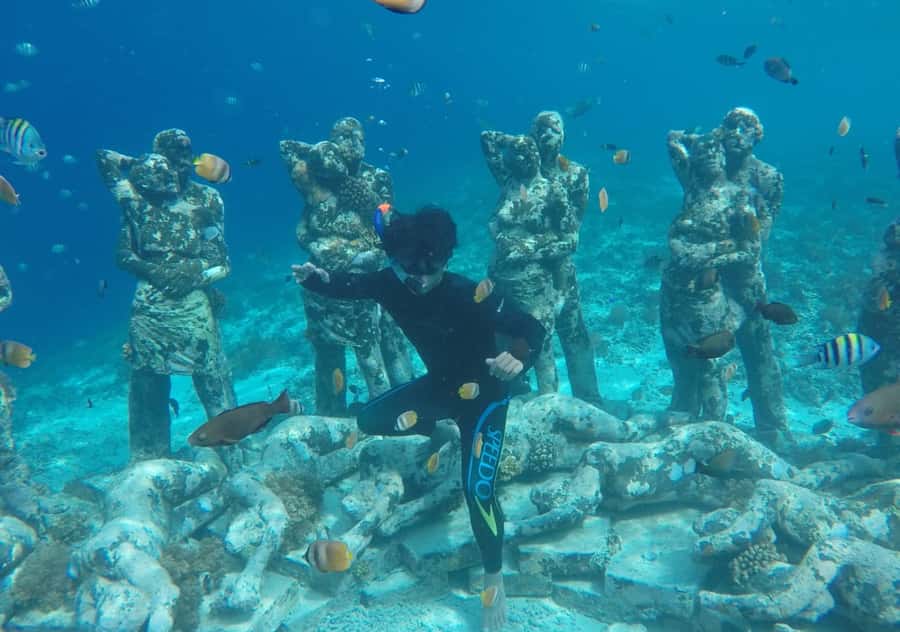 From Bali: 2-Day Private Gili Island Snorkel Tour with Hotel - Leaving Bali: shared shuttles and the Lombok Strait