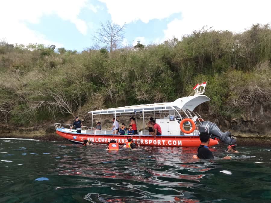 From Bali: Lembongan & Penida 2-Day Tour with Snorkeling - Lembongan’s viewpoints and beaches