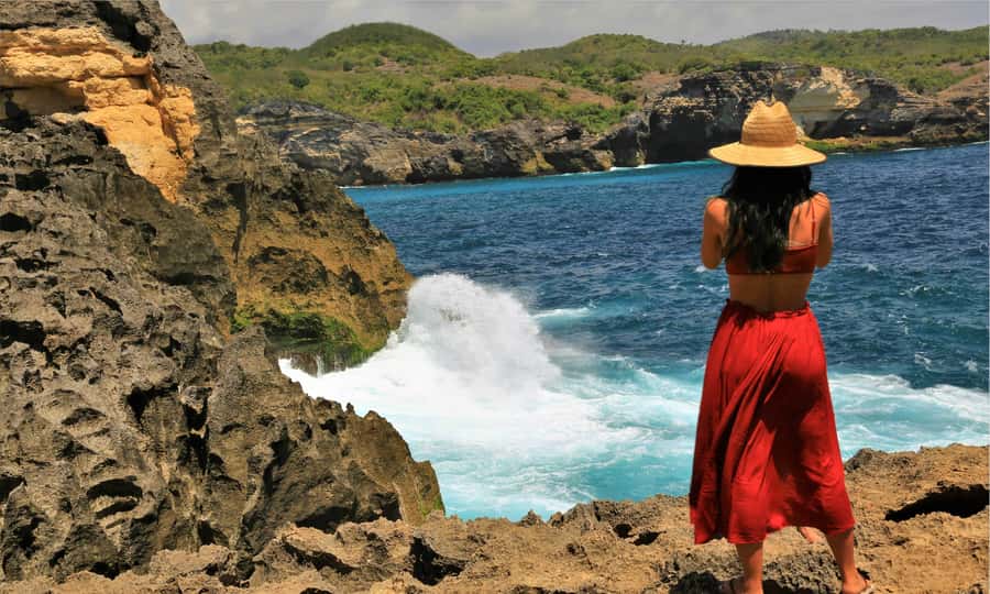 From Bali: West Nusa Penida & Snorkeling Small Group Tour - Snorkeling with manta rays