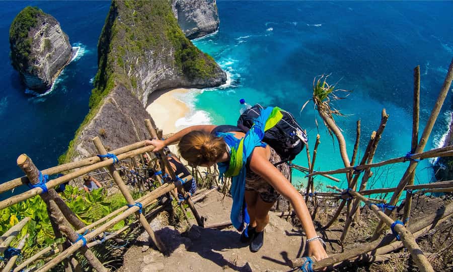 From Bali: West Nusa Penida & Snorkeling Small Group Tour - Kelingking Beach and the famous cliff view