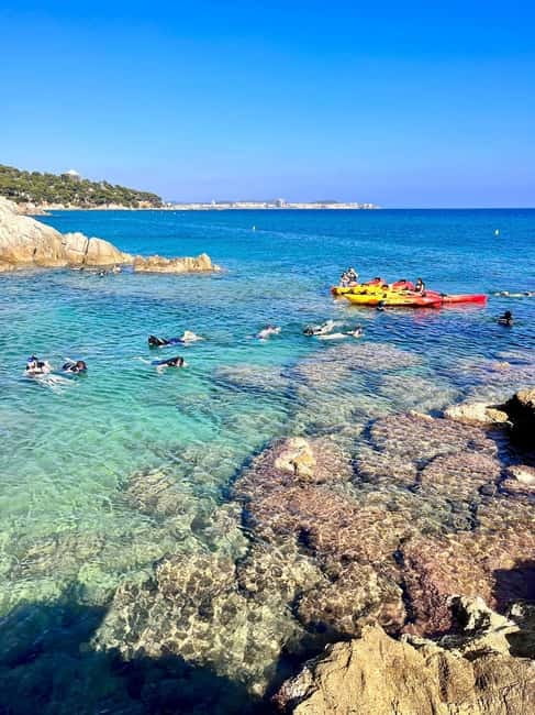 From Barcelona: Costa Brava Kayak & Snorkel Tour with Picnic - Snorkeling in clear Mediterranean water