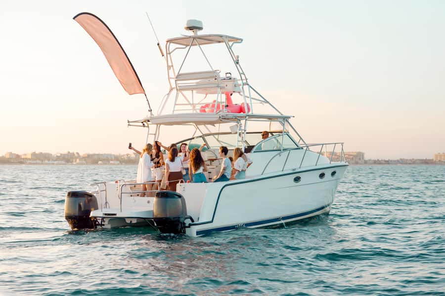 From Fajardo: Boat and Snorkeling in Culebra Island with All-Inclusive - What the price includes, and what it does not