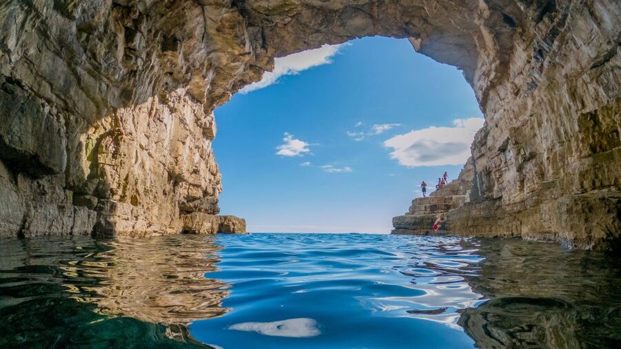 From Fažana: snorkeling at sea cave and Brijuni Island - Figo cove for a shorter water break