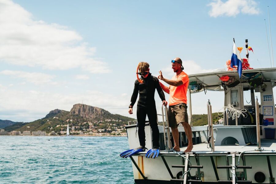 From L’Estartit: Snorkeling Trip to the Medes Islands - The briefing and the short boat ride
