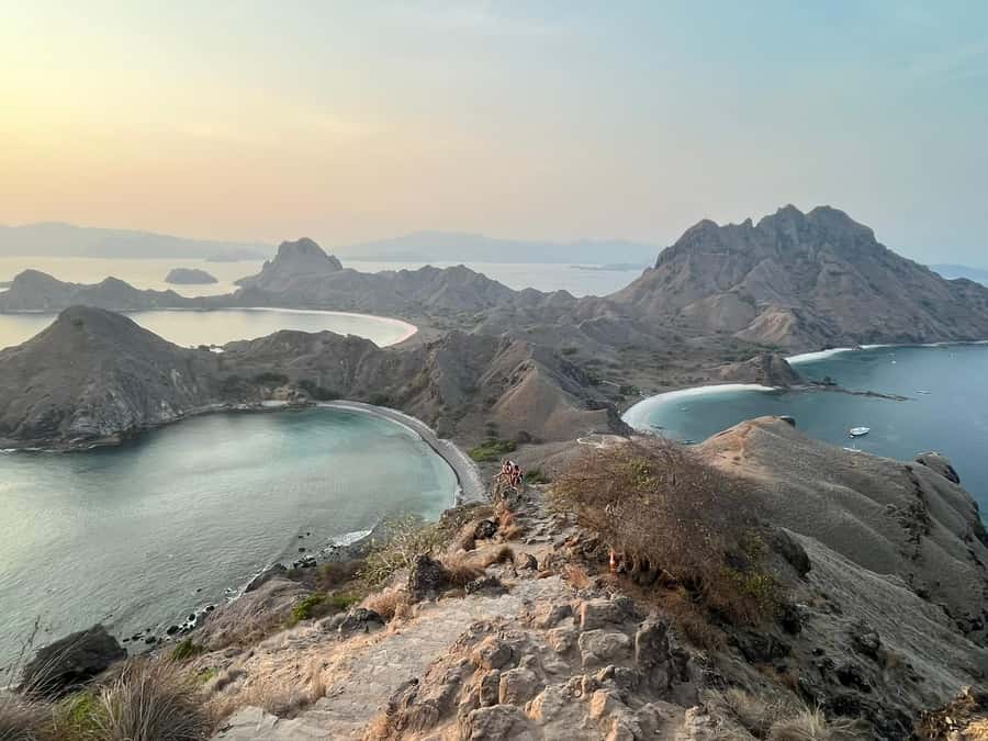 From Labuan Bajo Explore komodo island & Snorkeling - Early pickup and the boat departure