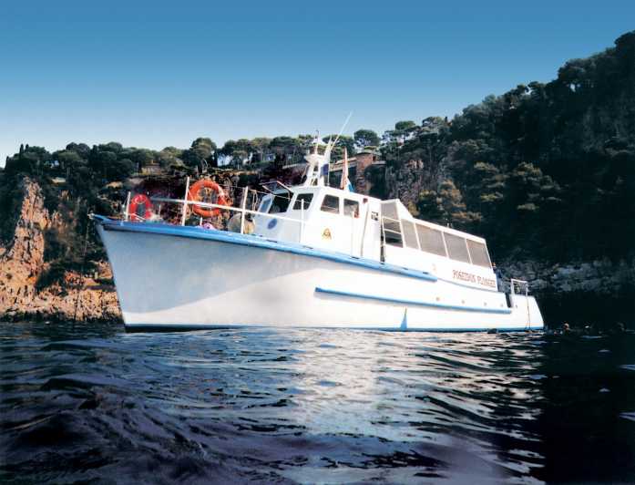 From Nice: Villefranche Bay Swimming & Snorkeling Boat Tour - Leaving Nice harbor for the Riviera coast