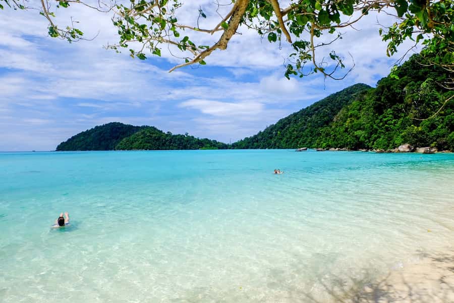 From Phuket/Khaolak: Surin Islands Snorkeling Day Trip - The second snorkeling session and the ride home