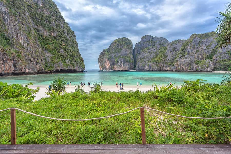 From Phuket: Lazy Snorkel & Explore at Bamboo & Phi Phi - Lunch and free time on Phi Phi Don