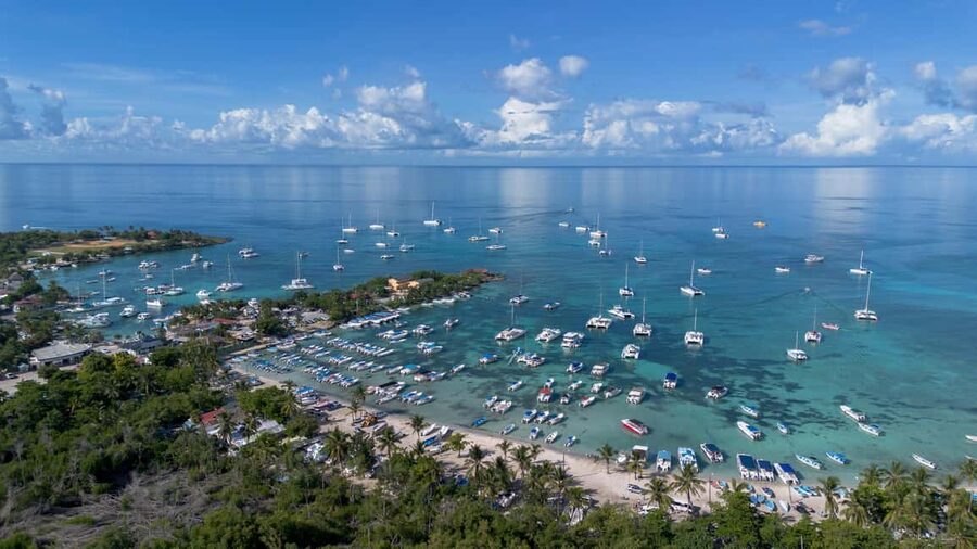 From Punta Cana: Catalina Island Swim, Sail & Snorkel - The Return Boat Ride and Dominican Dance Lesson