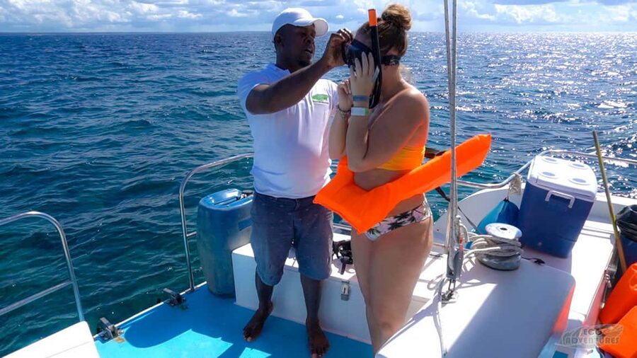 From Punta Cana: Catalina Snorkeling & Altos de Chavon Tour - Who should book this day?