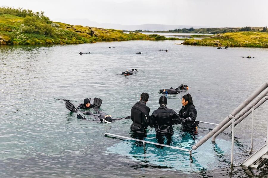 From Reykjavík: Golden Circle Tour and Silfra Snorkeling - Who should book this tour?