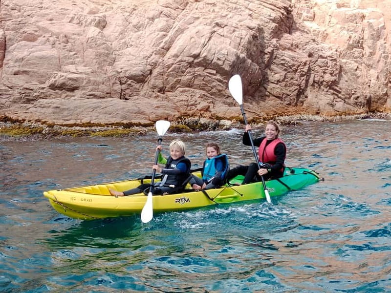 From Sant Feliu de Guíxols: Kayak and Snorkel in Costa Brava - Forty minutes back along the coast