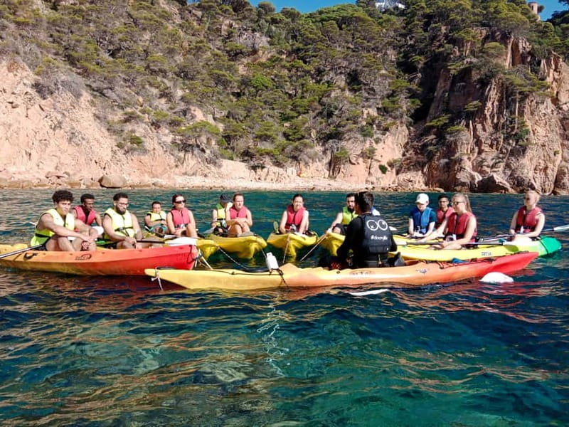 From Sant Feliu de Guíxols: Kayak and Snorkel in Costa Brava - What the guides add