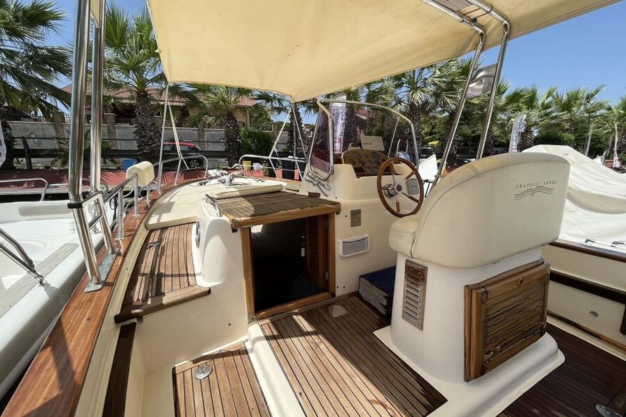 From Terracina: Circeo Caves Boat Trip with Snorkeling - The traditional boat and the 2-hour route