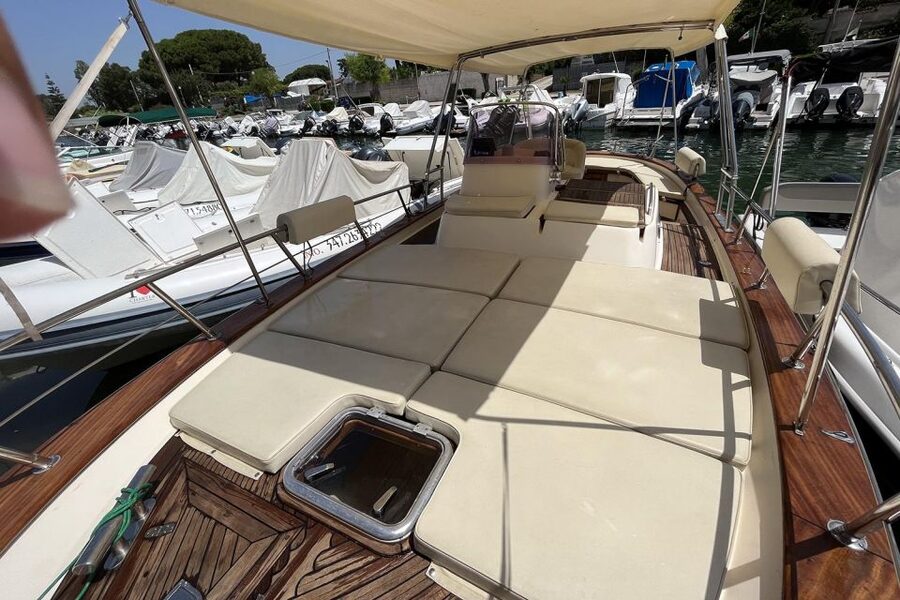 From Terracina: Circeo Caves Boat Trip with Snorkeling - The swimming stop and the snorkeling question