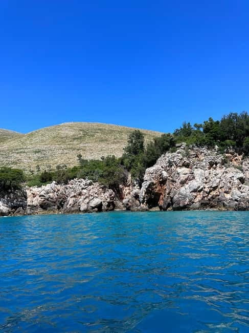 From Vlore: Haxhi Ali Cave Speedboat Tour with Snorkeling - One and a half hours on the Karaburun Peninsula