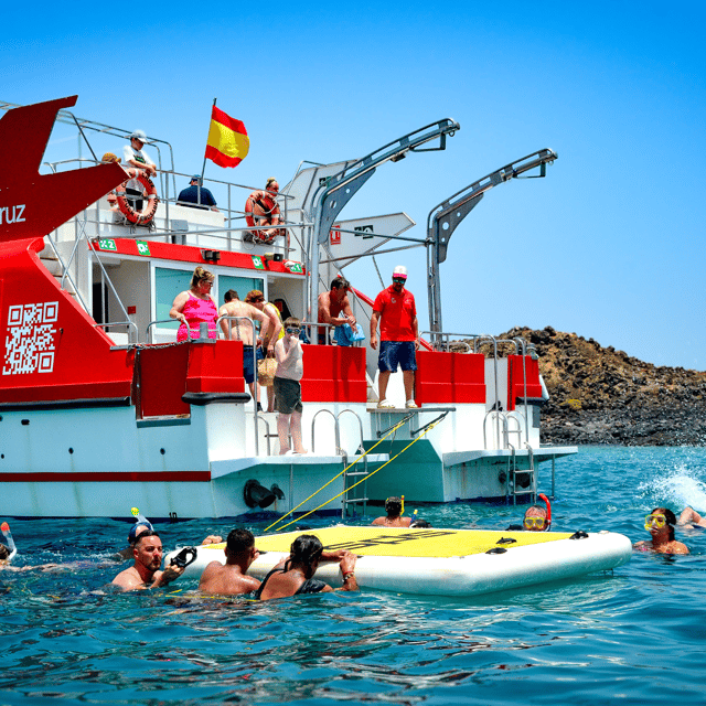 Fuerteventura: 1-Hour Mini Swim & Snorkel Cruise - A short cruise with two very different moods