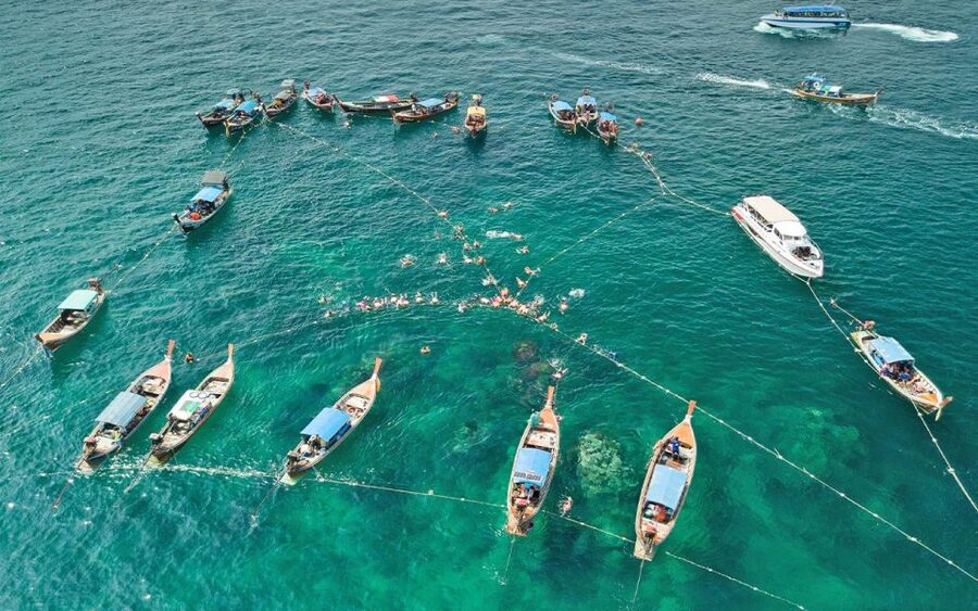 Full-Day Koh Lipe 7 points Snorkeling Experience with Lunch - Lunch at the midday stop