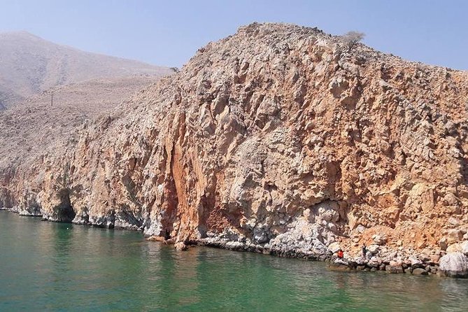 Full Day Musandam Cruise with Lunch and Snorkelling from Dubai - How the $85 price works out