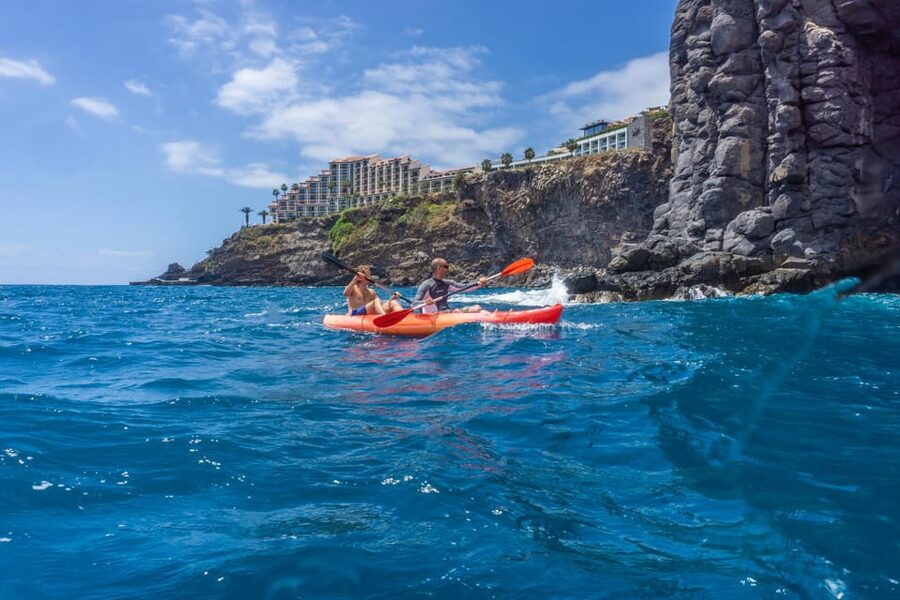 Funchal: KAYAK Rental or Guided tour with snorkeling - Who will enjoy this most