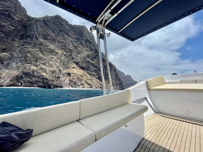 Funchal: Private Boat Tour w/Snorkel & Paddle up 11 people - Price, group size, and what you are really paying for