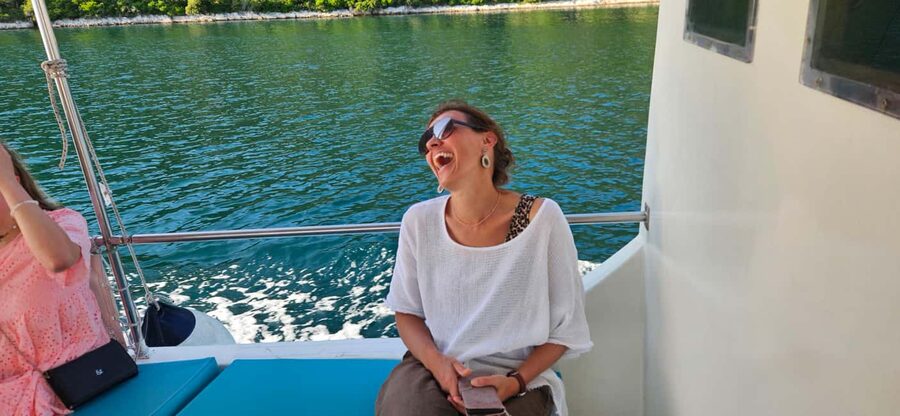 Funtana: Lim Fjord Cruise to Pirate’s Cave with Snorkeling - Drinks, music, and the small-boat atmosphere