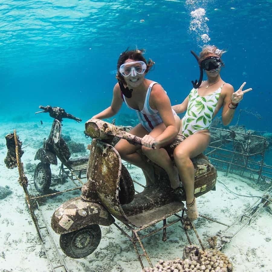 Gili Islands: Private Snorkeling Boat Tour with Local Guide - GoPro footage: worth the extra cost?