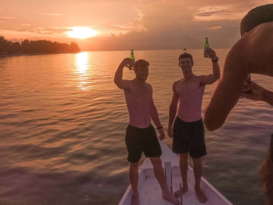 Gili Trawangan: Gili Islands Sunset Boat Tour and Snorkeling - Sunset Near West Sunset Point