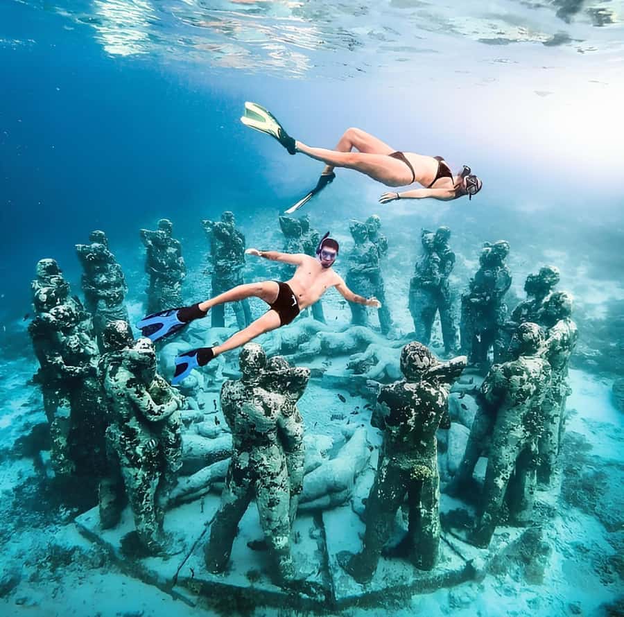 Gili Trawangan: Private Snorkeling 4 Spots Turtle with Gopro - What makes the private boat useful