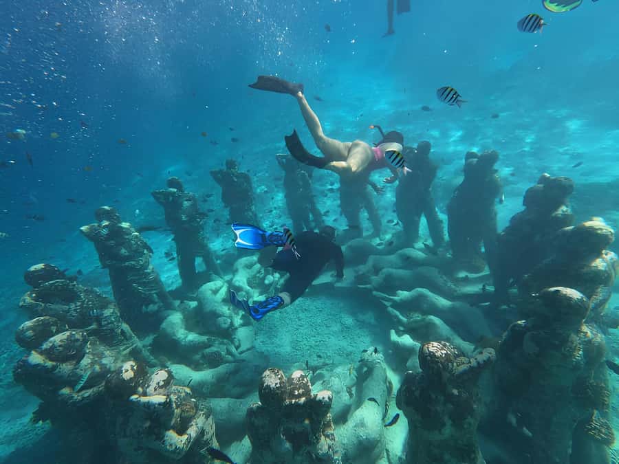 Gili Trawangan: Private Snorkeling 4 Spots Turtle with Gopro - The underwater vespa stop