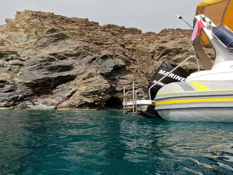 Heraklion: Boat Safari with guided snorkeling/diving tour. - What the small group changes