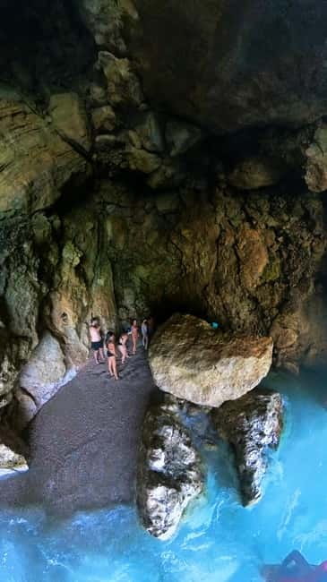 Himare Hidden Gems Tour: 10+ Beaches, Caves & Snorkel Stops - Why this Himara boat tour works so well