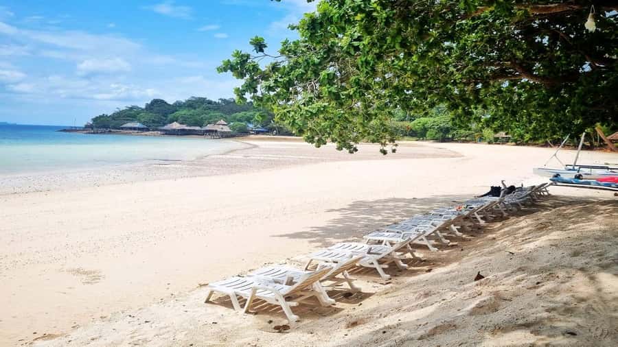 Hua Hin: Koh Talu Snorkeling with Lunch for 2 or More People - Two snorkeling sessions, with weather calling the shots