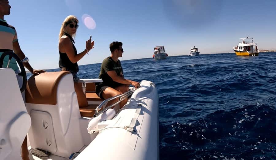 Hurghada: 3-Island Speedboat, Dolphin Watching & Snorkeling - Is $233 good value for two people?