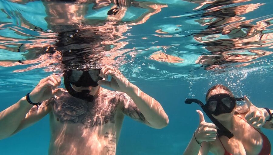 Hurghada: 3-Island Speedboat, Dolphin Watching & Snorkeling - Abu Monkar is the simple sandbank stop