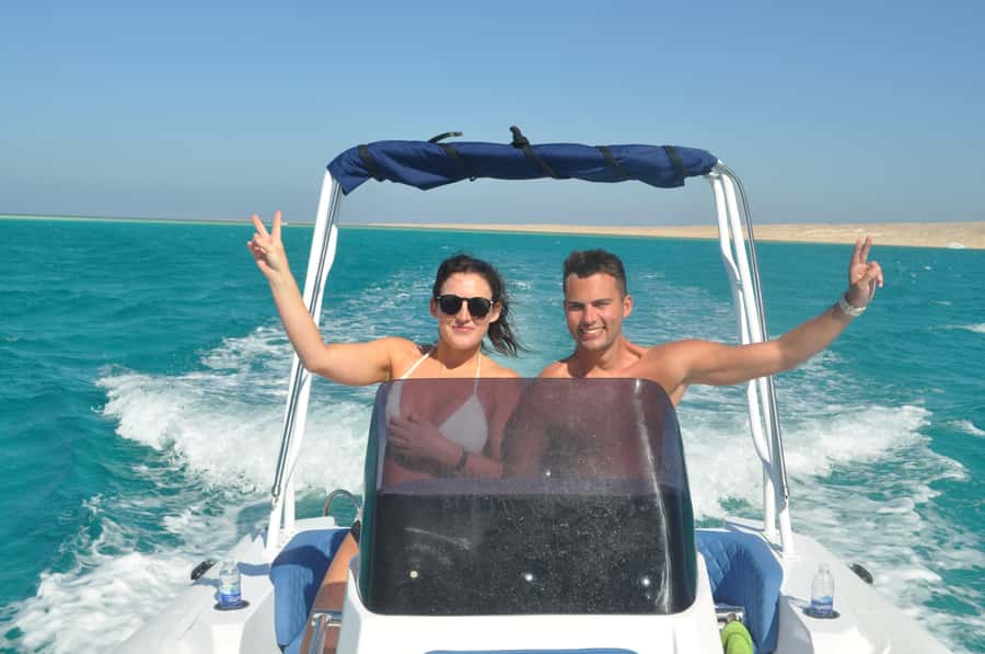 Hurghada: 6 Islands Tour with Dolphin Watching & Snorkelling - Six useful things to know before you book