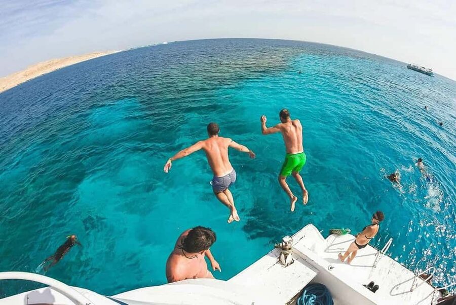 Hurghada: Dolphin & Coral Reef Snorkeling Tour with Lunch - FAQ