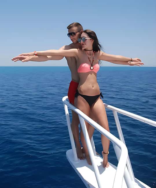 Hurghada: Dolphin Cruise with Snorkeling & Buffet Lunch - A Red Sea day built around dolphins