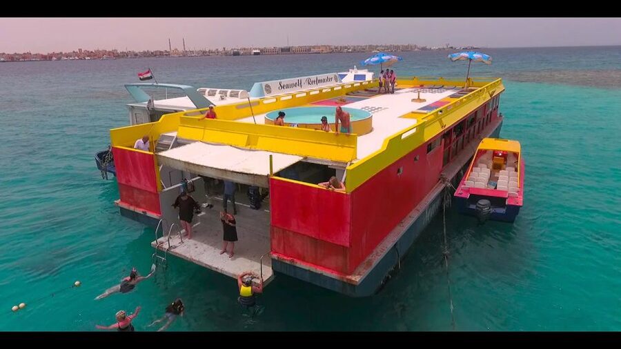 Hurghada: Empire Submarine Boat Trip with Snorkel and Drinks - Small details that make the day easier