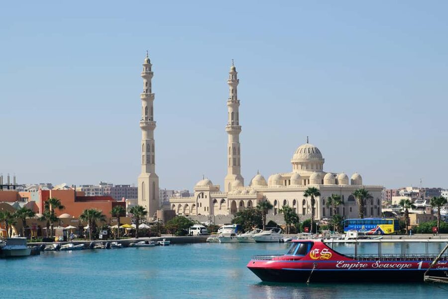 Hurghada: Empire Submarine Boat Trip with Snorkel and Drinks - Should you book the Empire Submarine trip?