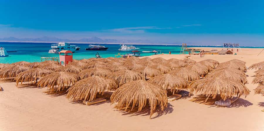 Hurghada: Hula Hula Island Boat Trip with Snorkeling & Lunch - Is $26 good value for a Red Sea day?