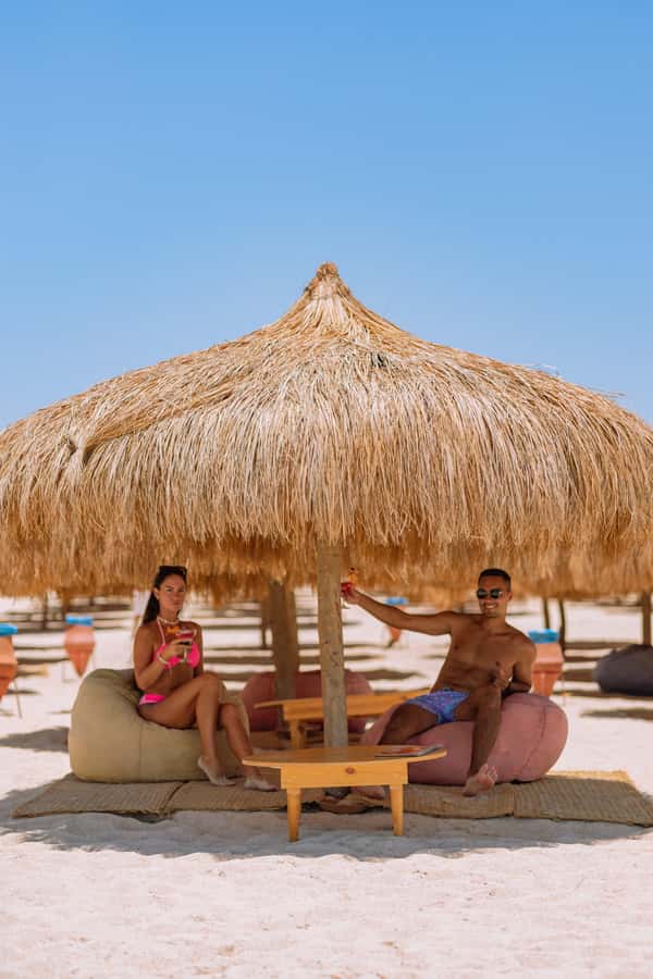 Hurghada: Hula Hula Speedboat w/ Optional Snorkeling & Lunch - Lunch, Drinks, and What the Five-Hour Option Adds