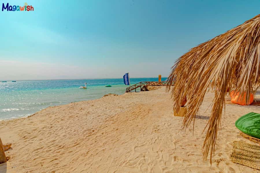 Hurghada: Magawish Island Speedboat W Snorkelling & Lunch - A Fast Ride Out From Hurghada